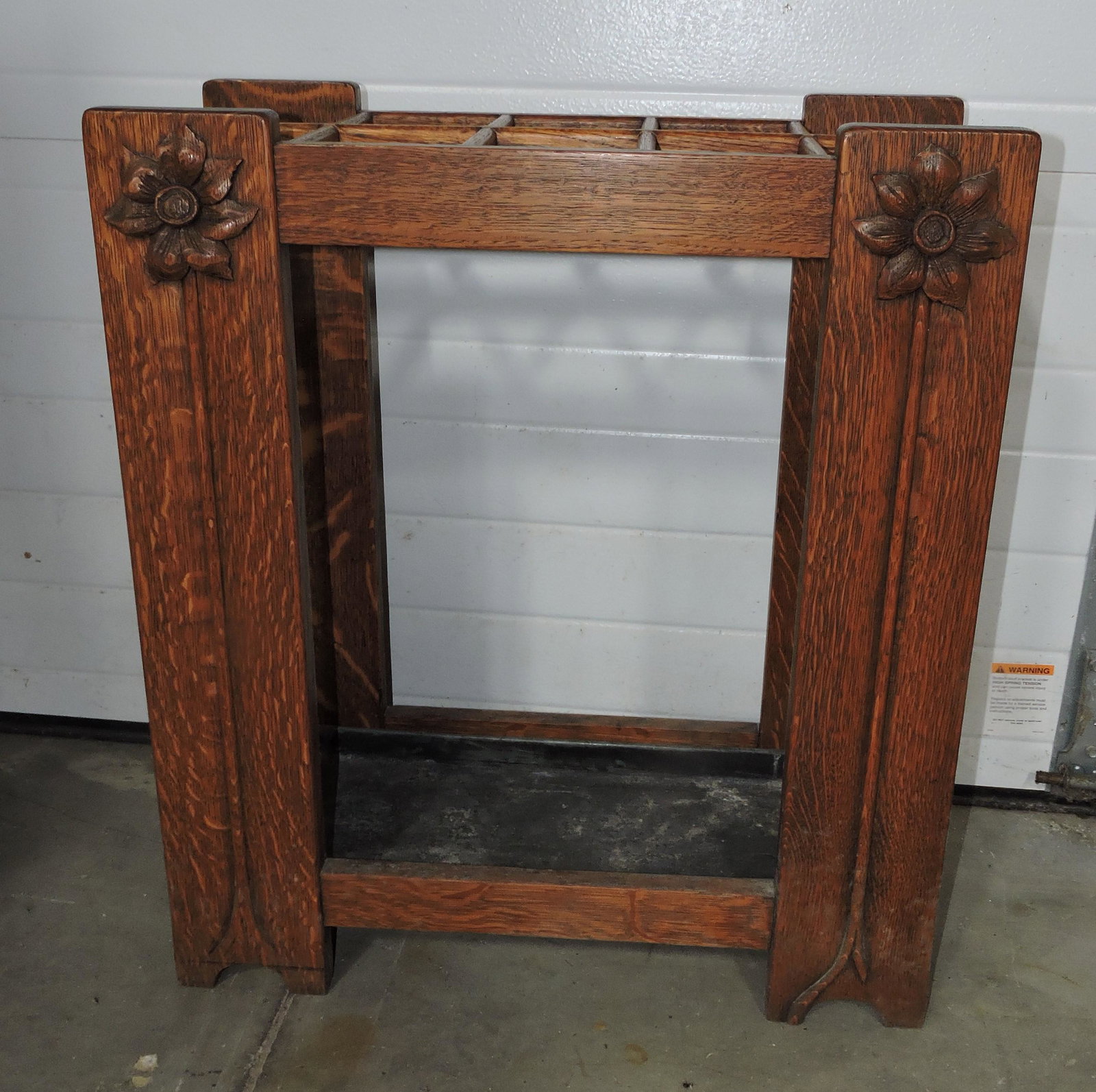 Oak Arts & Crafts umbrella stand, (1 of 2)