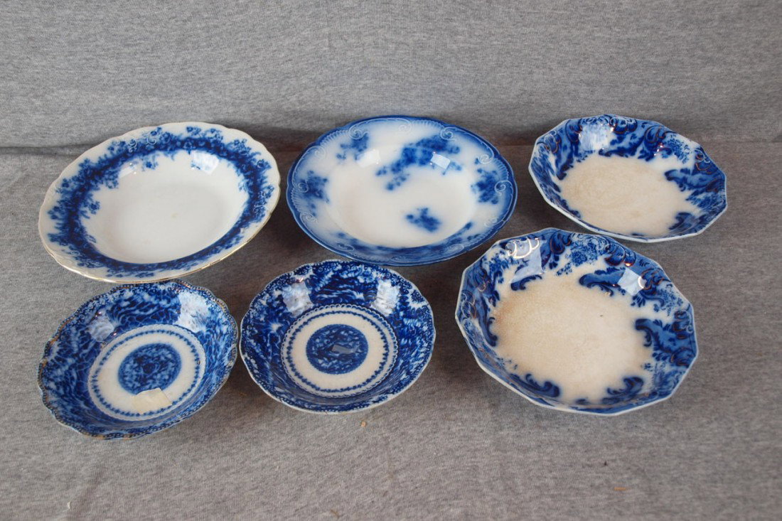Flow blue lot of 6 bowls: Flow blue lot of 6 bowls