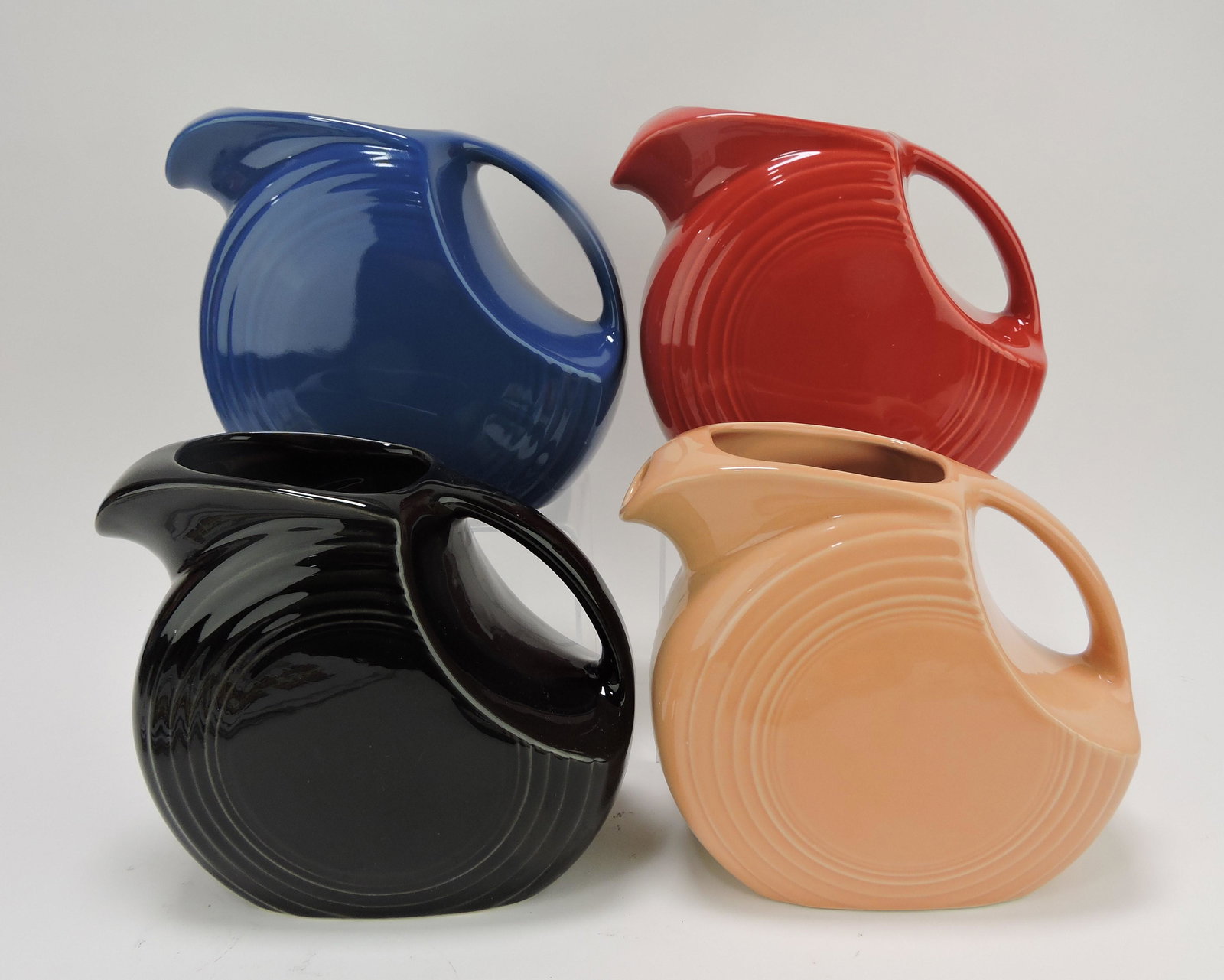 Fiesta Post 86 lot of 4 disc water (1 of 1)