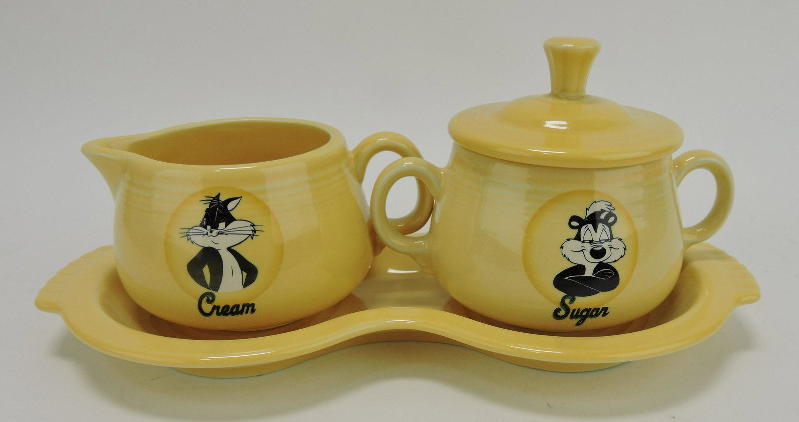 Fiesta Post 86 Looney Tunes (1 of 1)