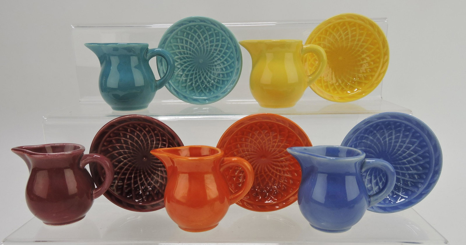 Harlequin lot of 5 individual creamers: and nut cups: maroon, red, mauve blue, turquoise, yellow