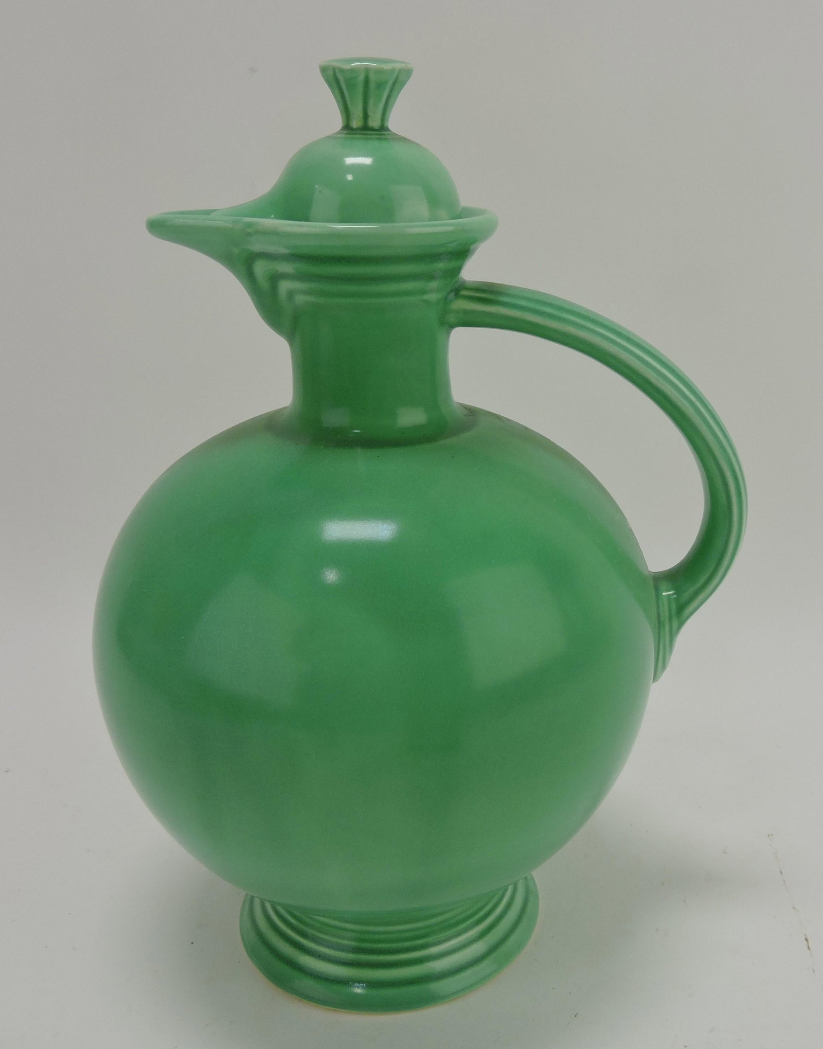 Fiesta water carafe, green (1 of 1)