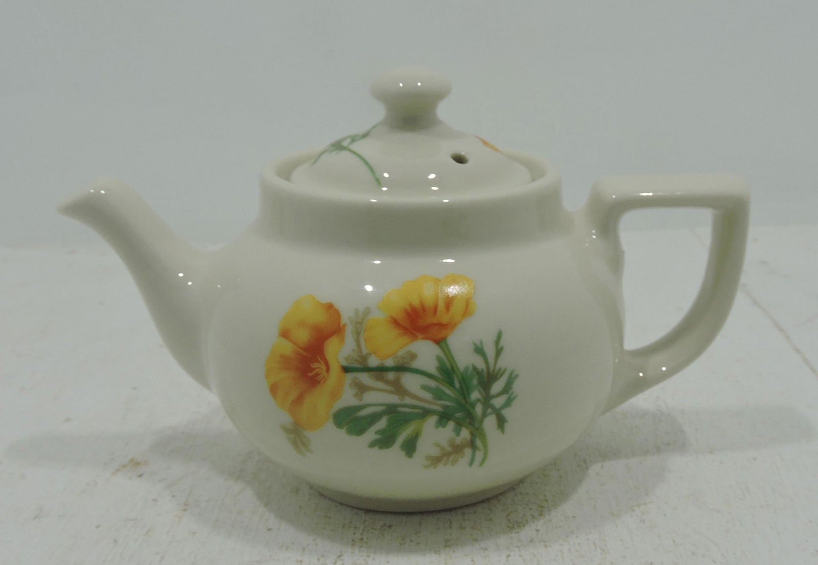 Hall China Boston teapot made for (1 of 1)