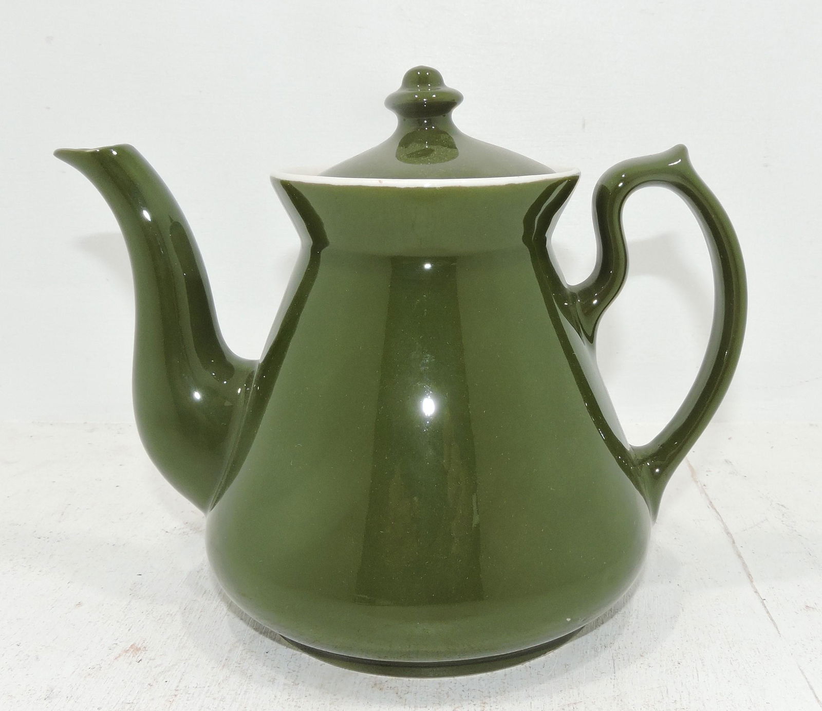 Hall China Philadelphia teapot, dark green (1 of 1)
