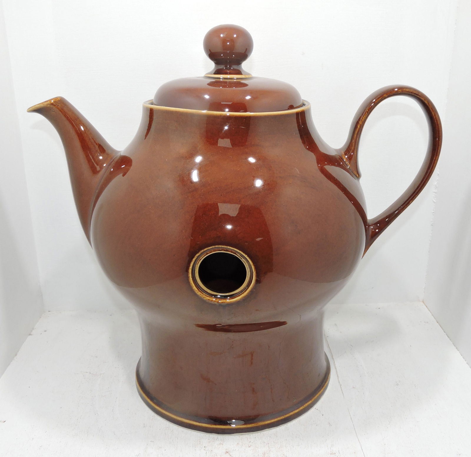 Hall China brown teapot tea dispenser (1 of 1)