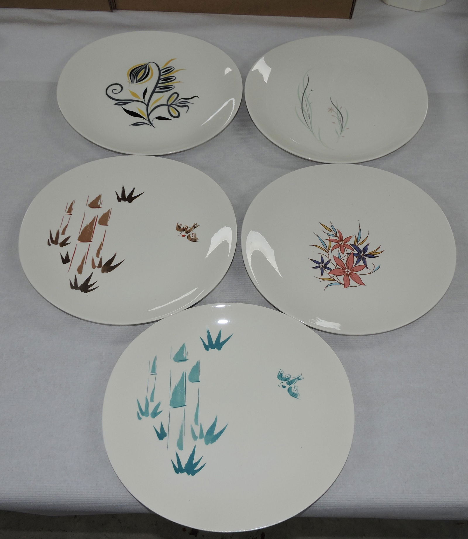 Hall China Eva Zeisel Hallcraft lot (1 of 1)