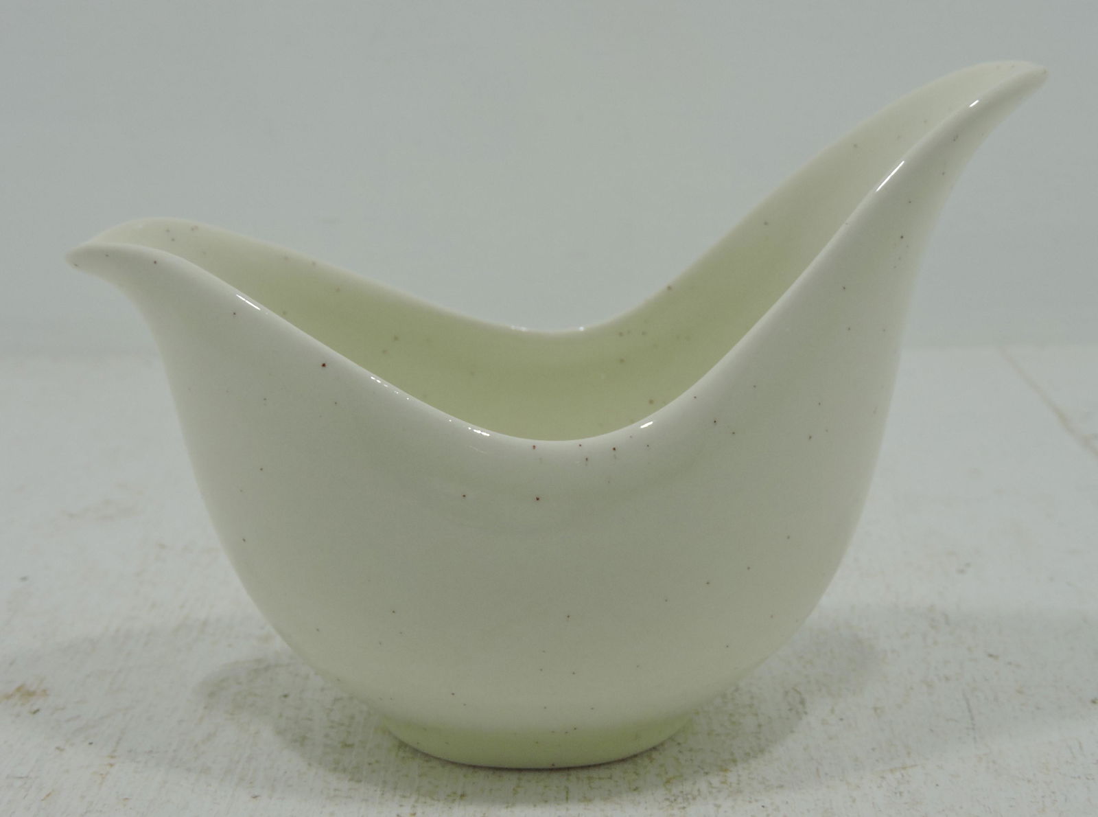 Hall China Eva Zeisel Tomorrow's: Classic Caprice creamer