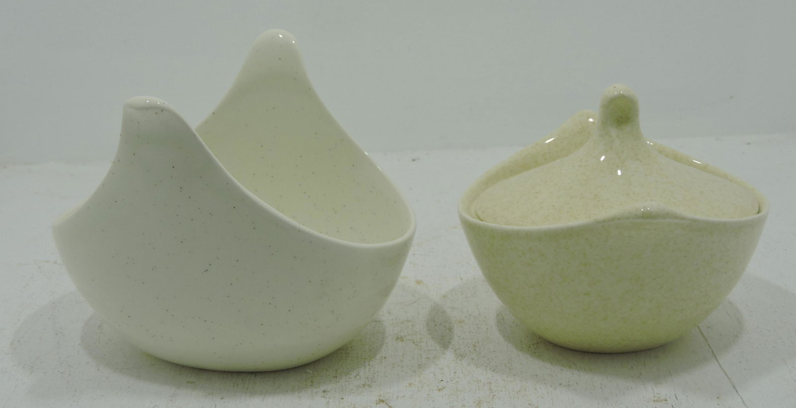 Hall China Eva Zeisel gravy boat and: covered dish