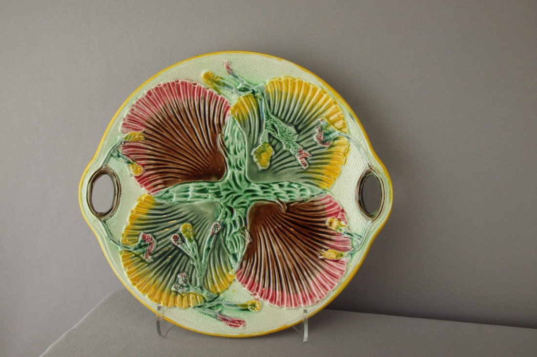 James Carr shell and seaweed round tray, minor ha: James Carr shell and seaweed round tray, minor hairline to one handle, 10"