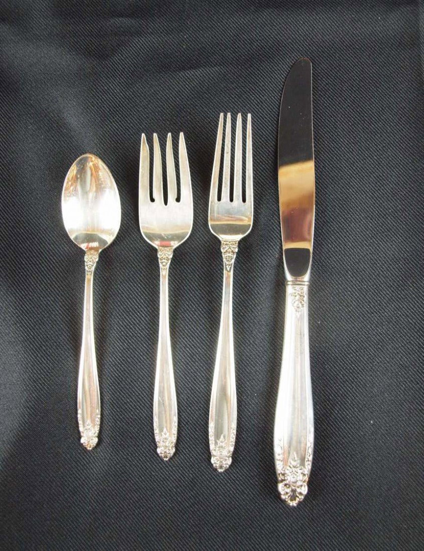 International Prelude sterling silver flatware servi - 2