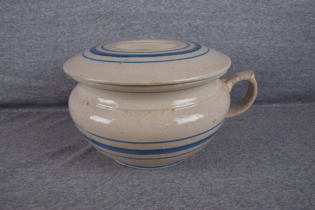 Blue and white stoneware blue band chamber pot and