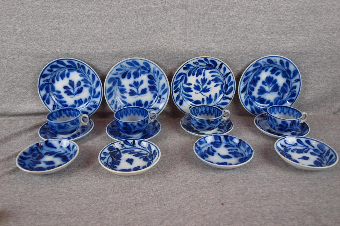 Flow Blue "Spinich" pattern set of dishes, service: Flow Blue "Spinich" pattern set of dishes, service for 4 with 4-7 1/2" plates, 4 cups/saucers, and 4-5 1/4" berry dishes