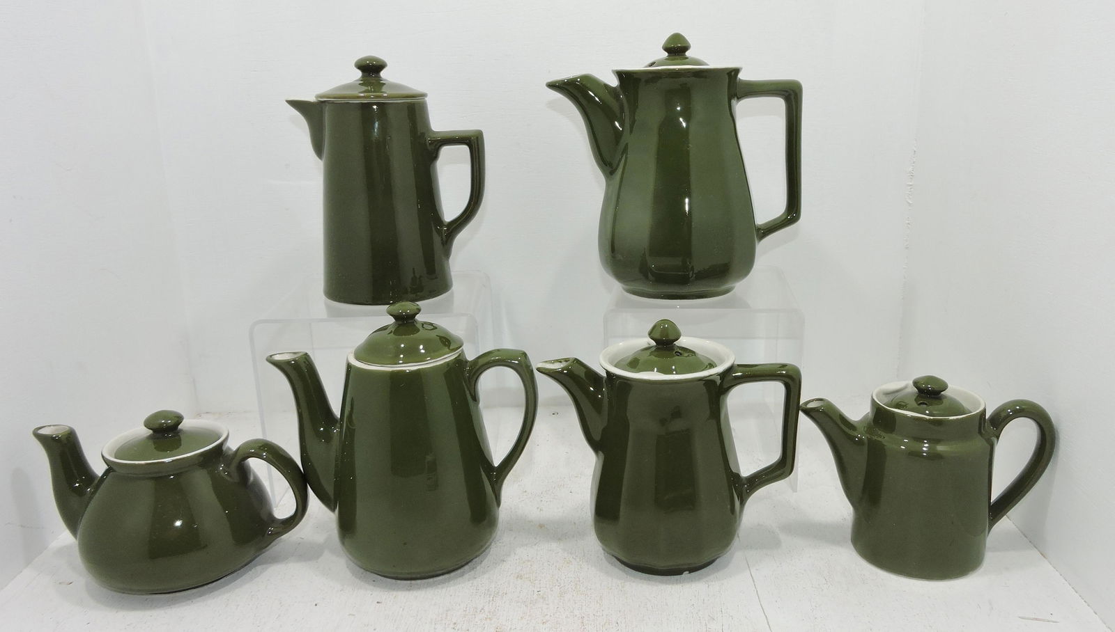 Hall China lot of 6 teapots (1 of 1)