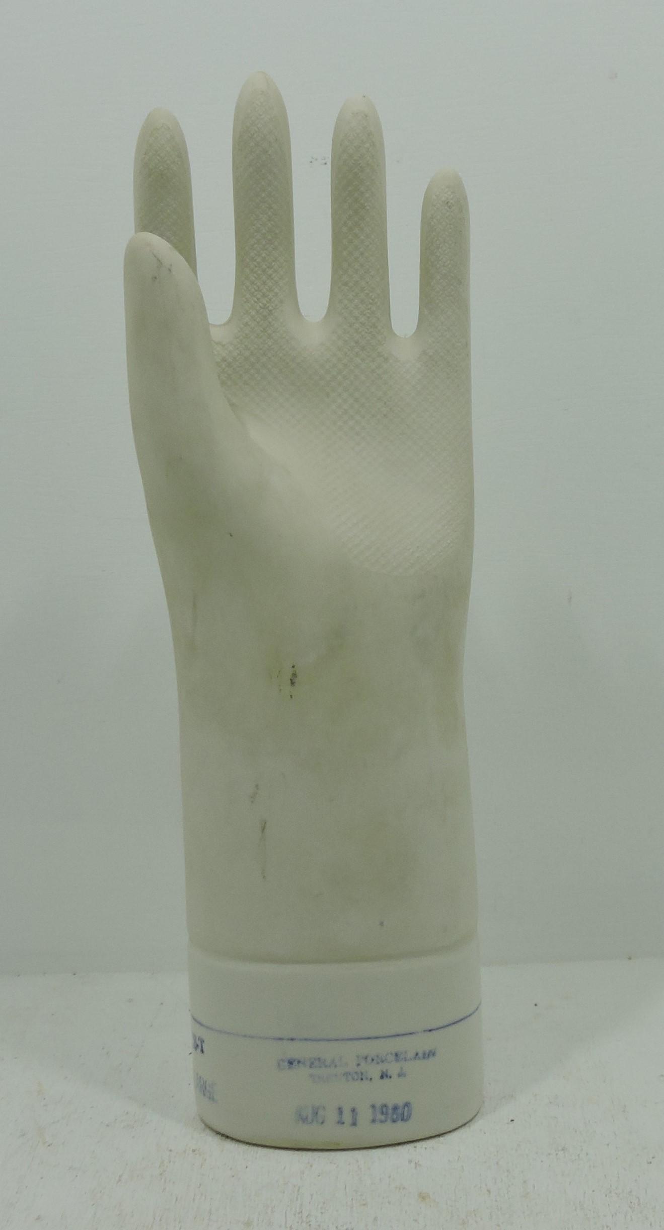 General Porcelain Trenton NJ glove mold 14": .