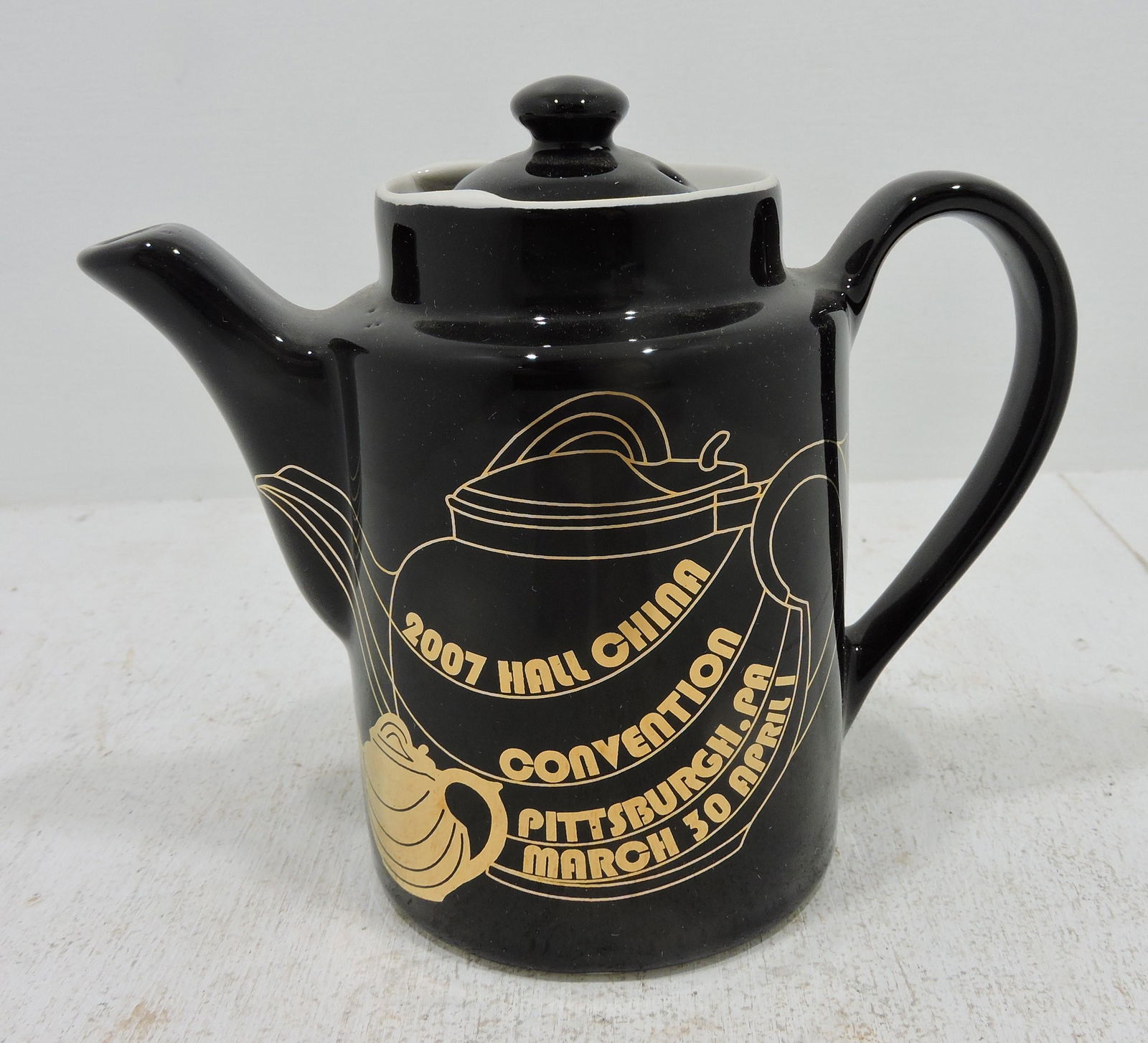 Hall China teapot, 2007 Hall China Convention: Pittsburgh