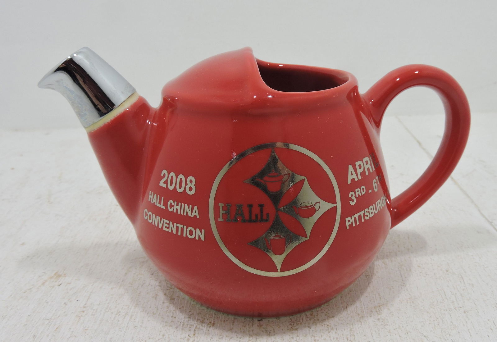 Hall China London teapot with metal spout, (1 of 1)