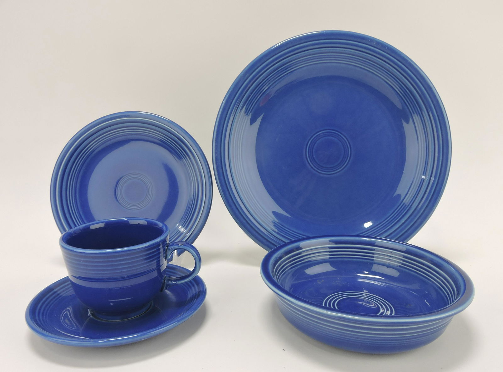 Fiesta Post 86 sapphire 5 pc place: setting