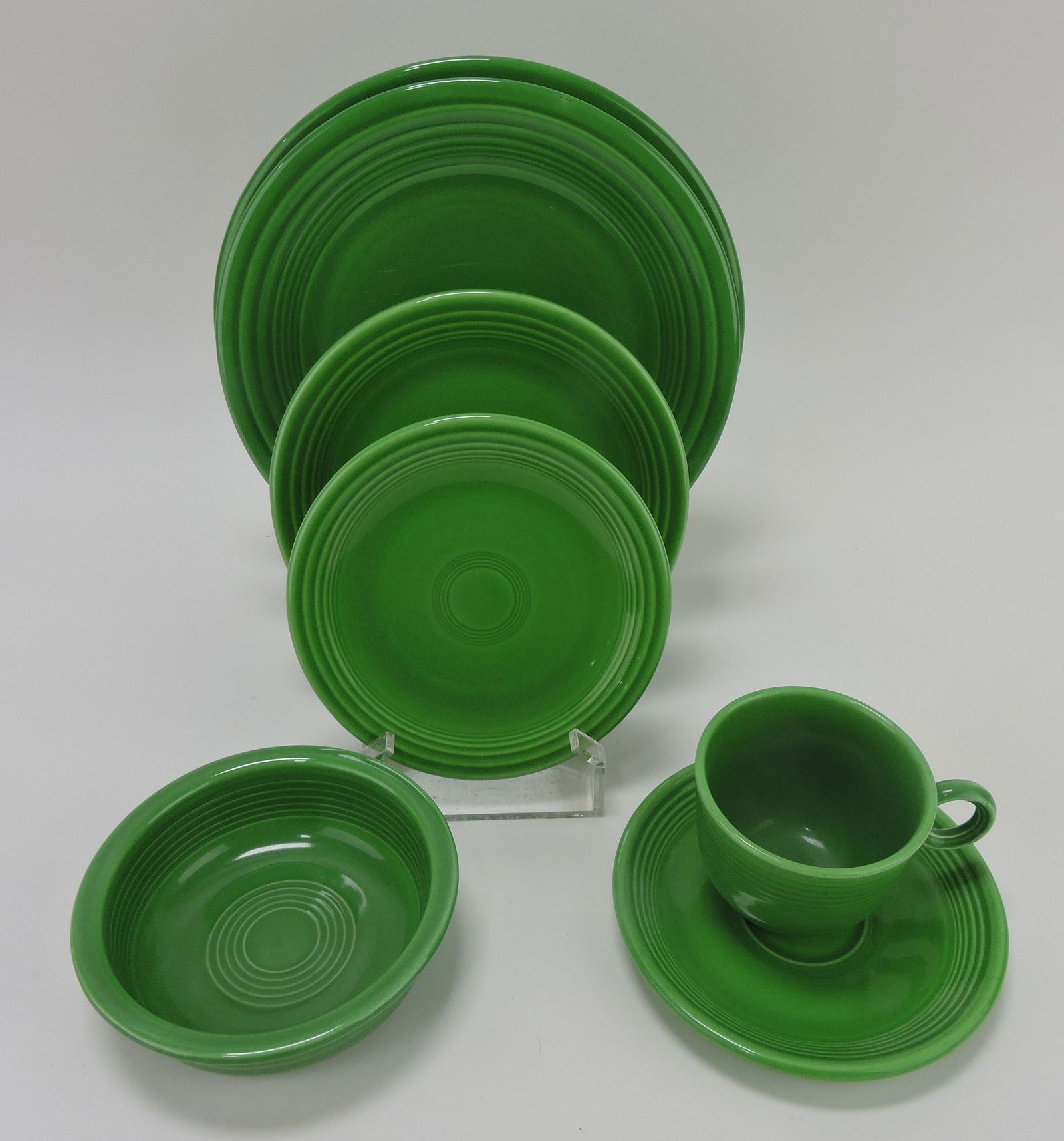 Fiesta 7 pc place setting, medium green (1 of 1)