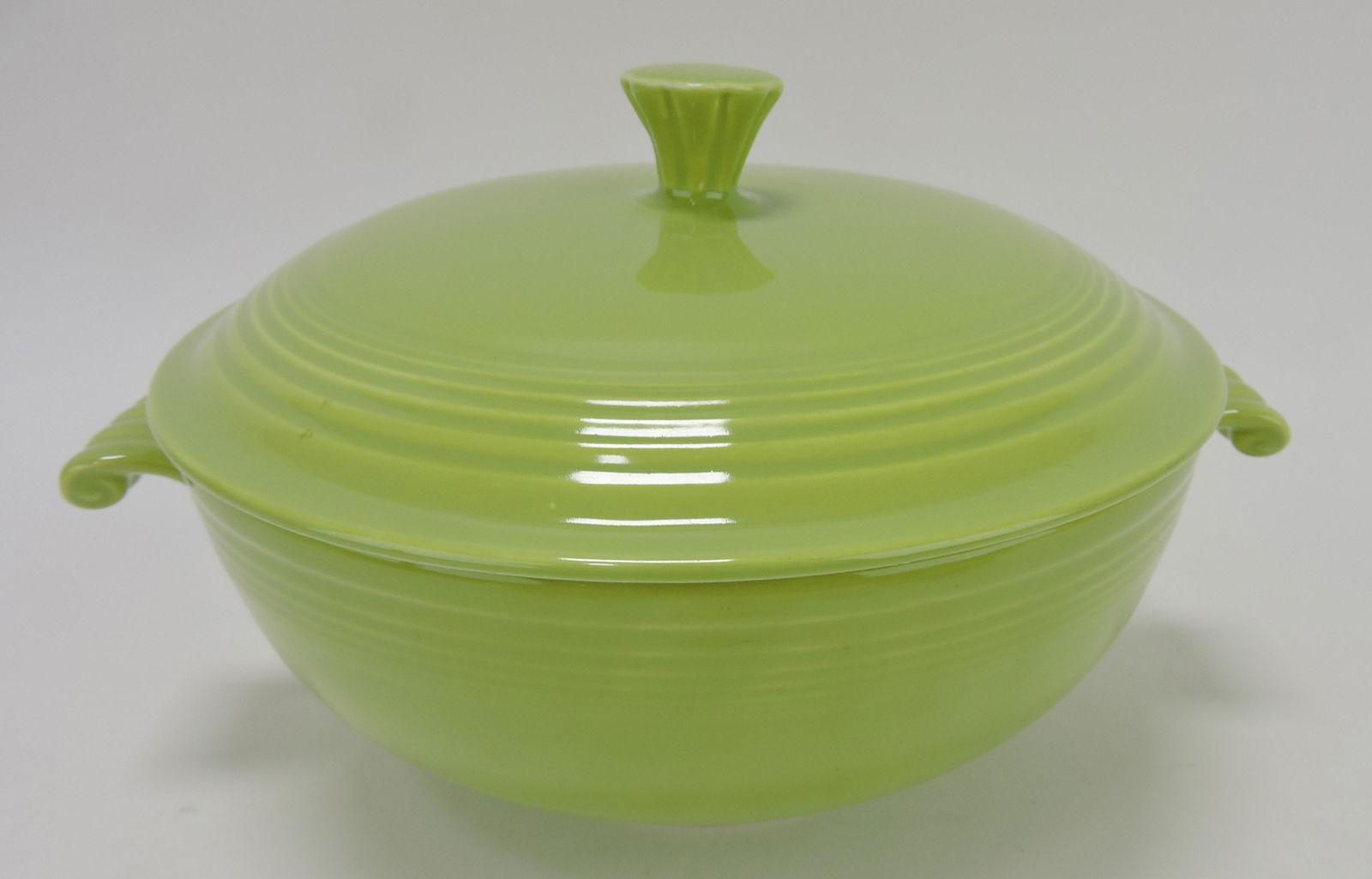 Fiesta casserole, chartreuse (1 of 1)