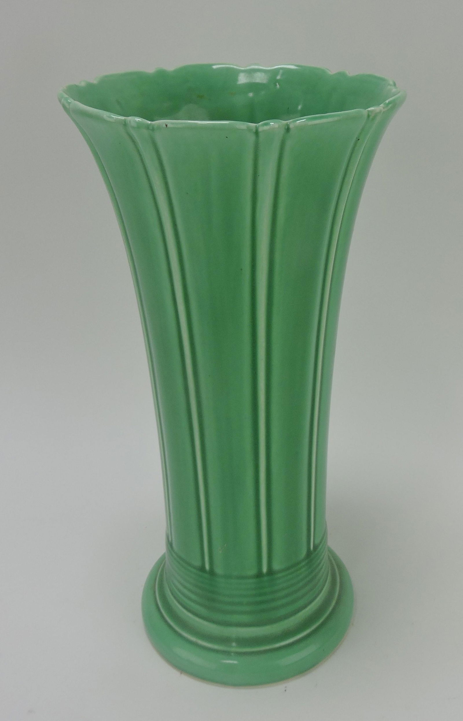 Fiesta 12" flower vase, green (1 of 1)