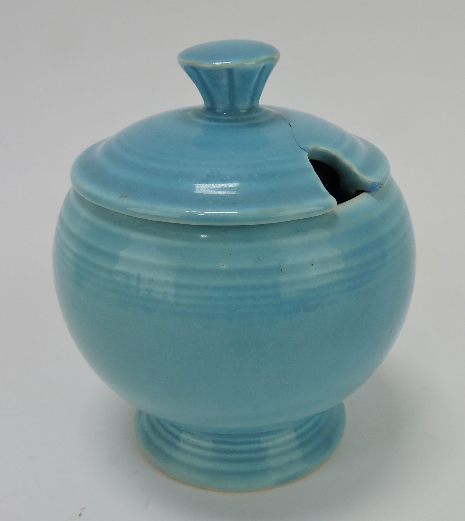 Fiesta marmalade, turquoise, damage (1 of 1)