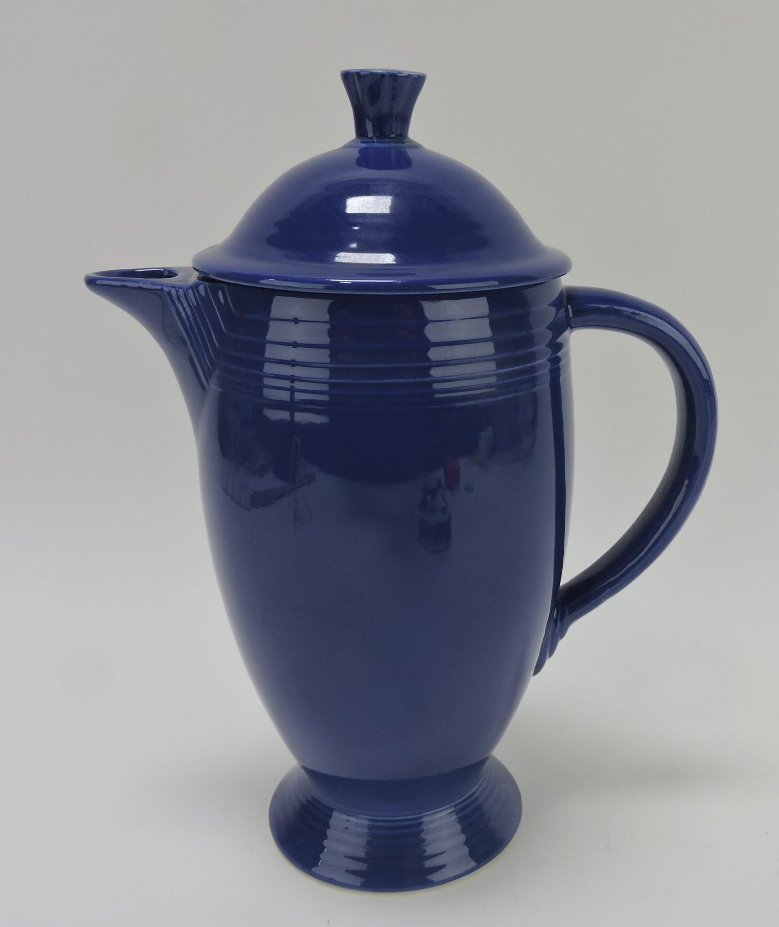 Fiesta coffee pot, cobalt, nick to finial (1 of 1)