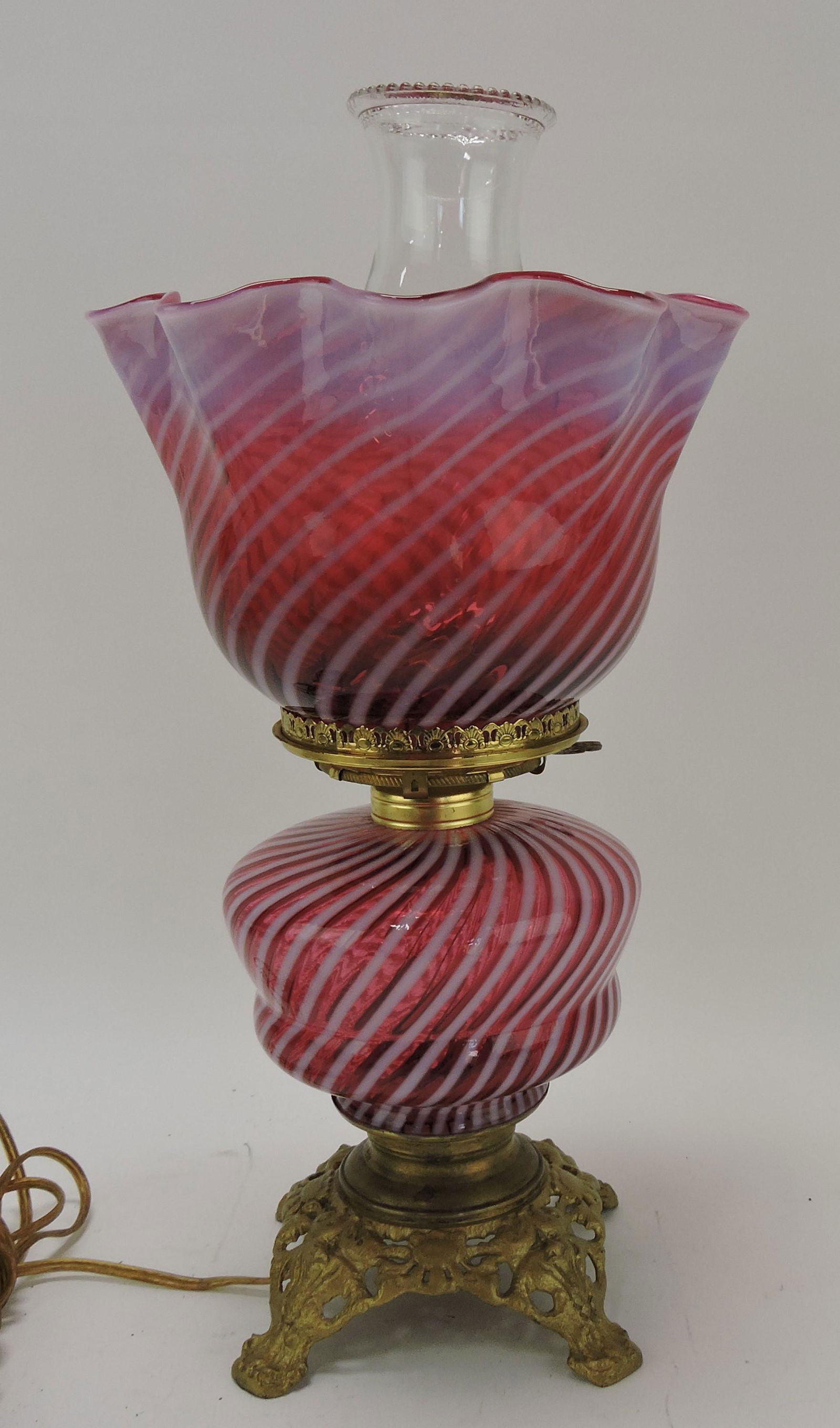 Cranberry opalescent swirl 17" (1 of 1)