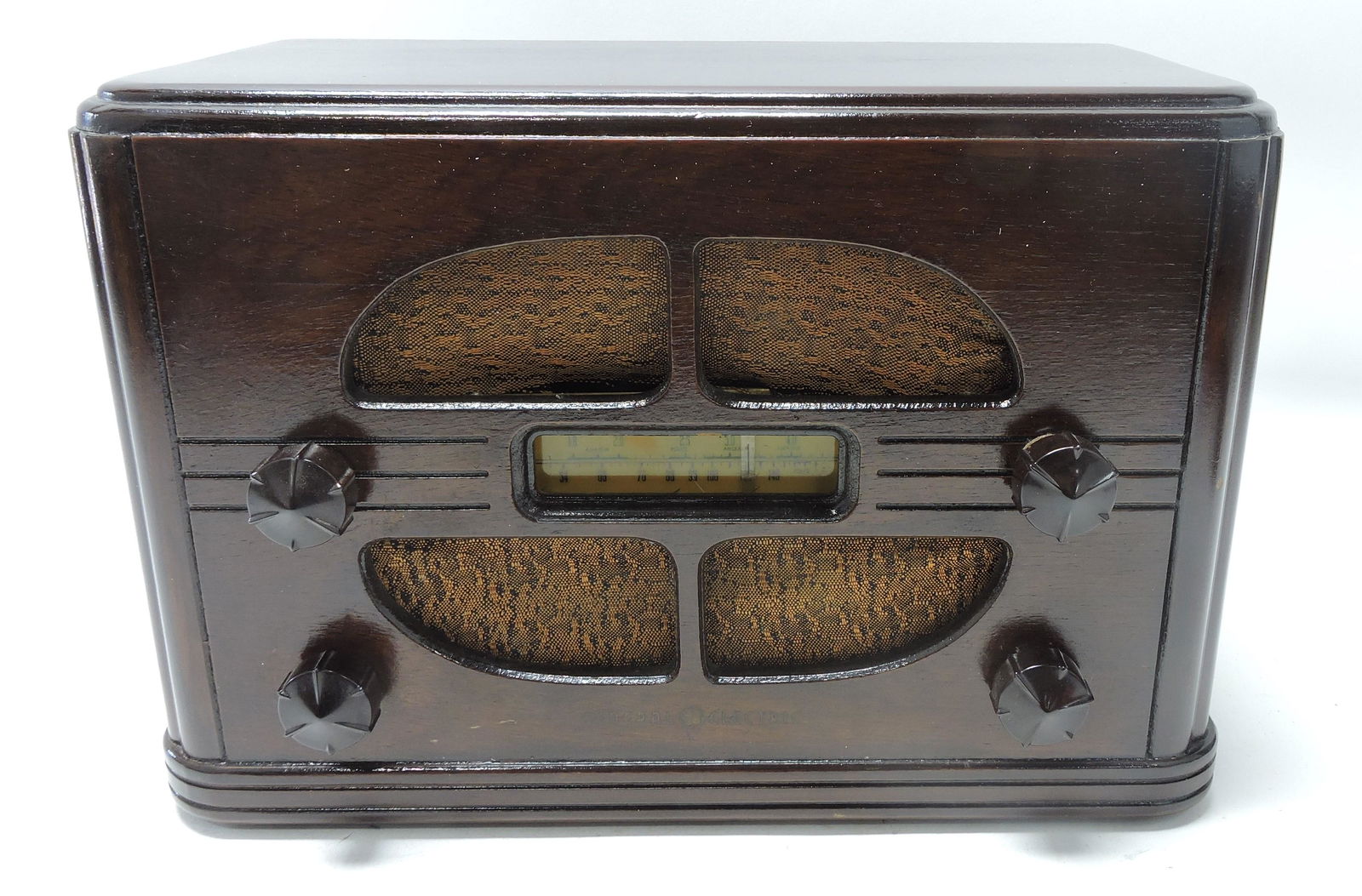 GE wooden table top radio, 8 1/2" x (1 of 2)