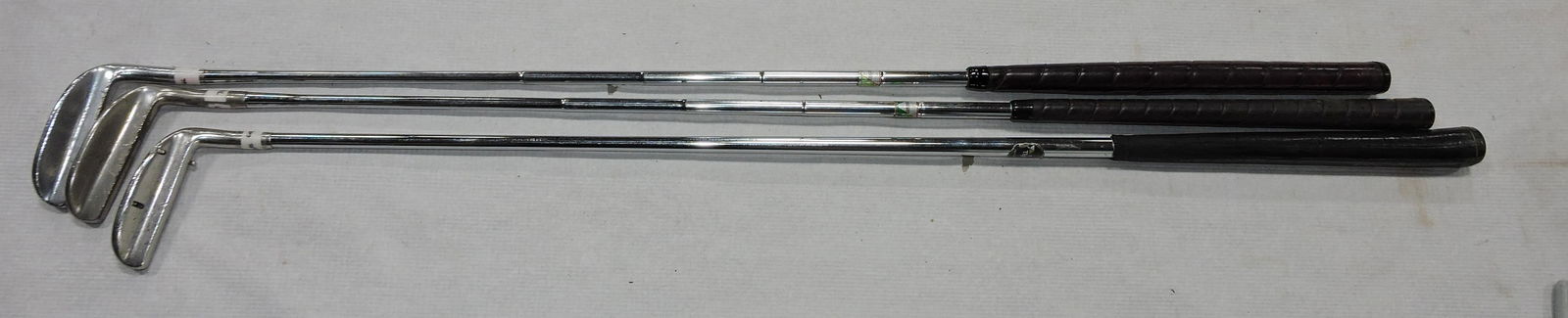 Lot of 3 golf club putters: Wilson Arnold (1 of 5)