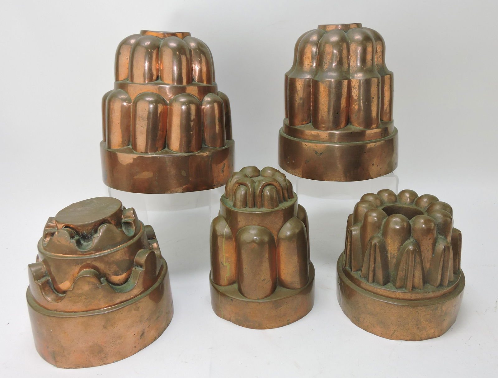 Lot of 5 copper food molds, 5 to 8" (1 of 1)
