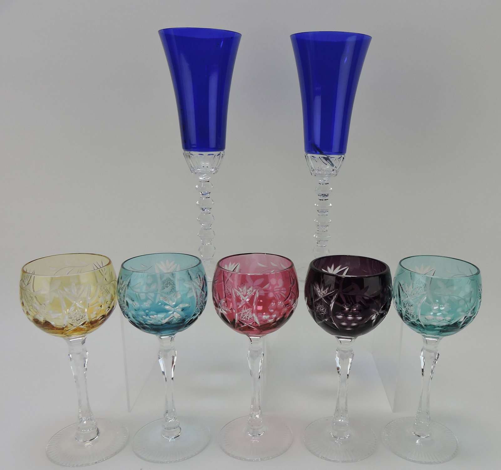 Bohemian colored cut to clear set: of 5 wine goblets 8", and 2 Mikasa cobalt 10" wine goblets