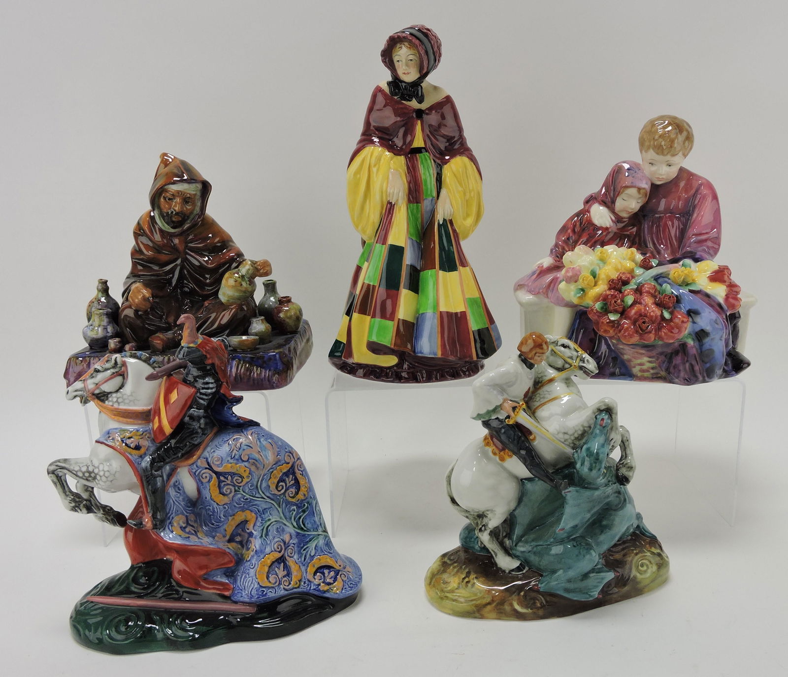 Royal Doulton lot of 5 figures: (1 of 1)