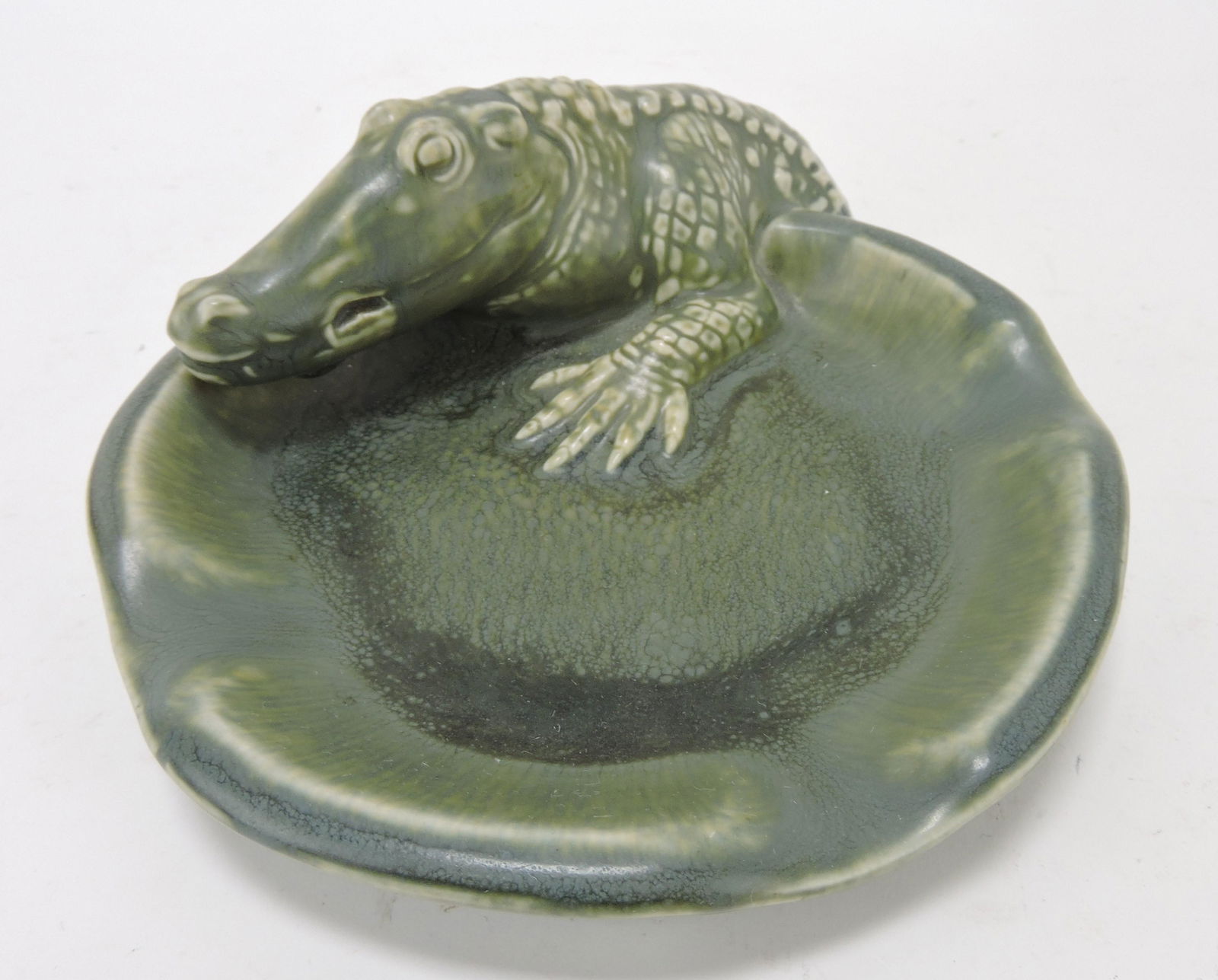 Rookwood Art Pottery alligator ashtray (1 of 3)