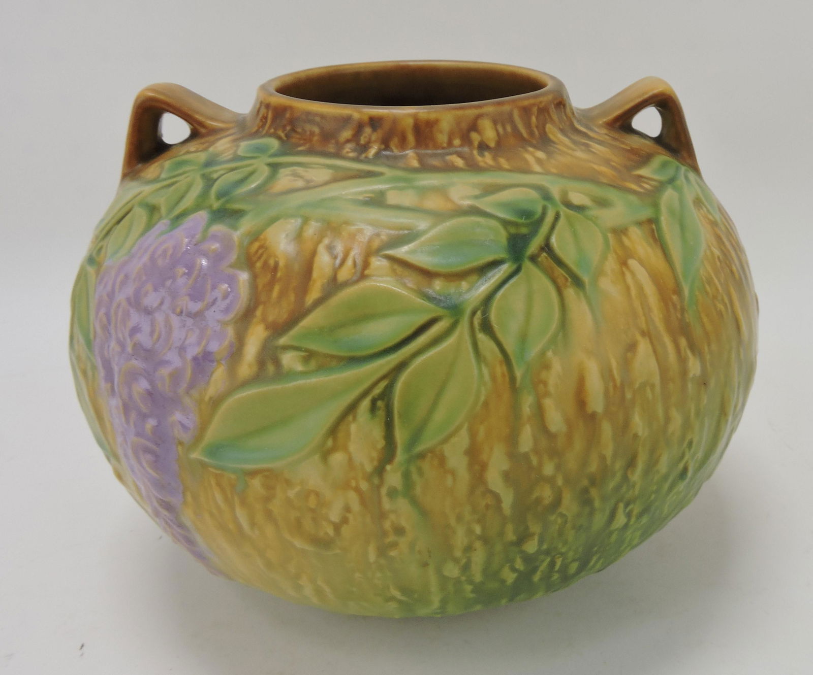Roseville wisteria 7" vase, 1933 (1 of 1)
