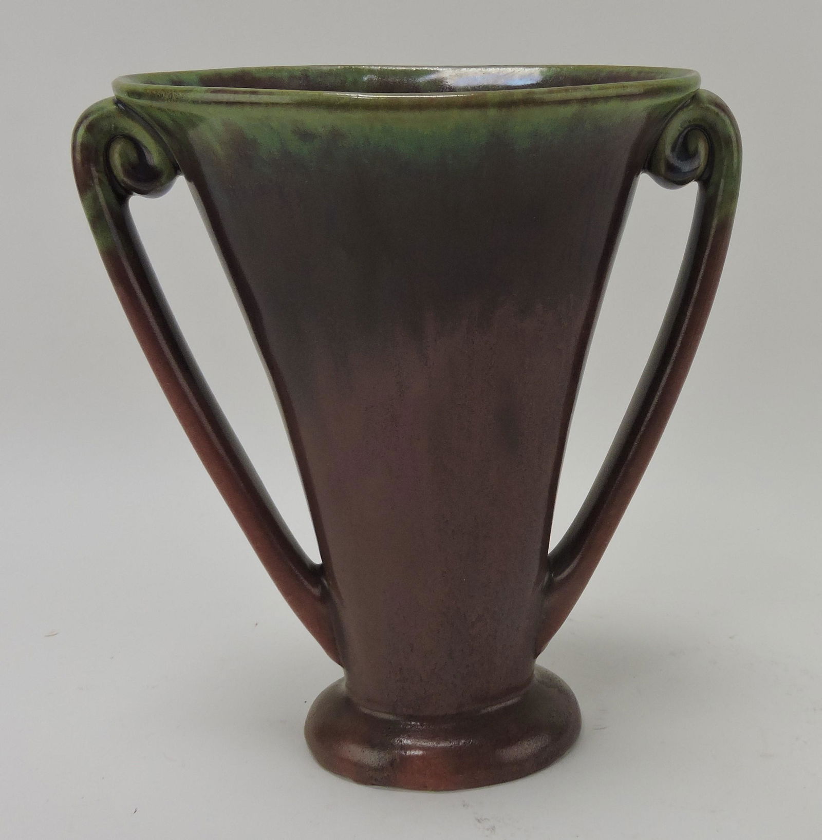 Fulper 8" two handled fan vase (1 of 2)