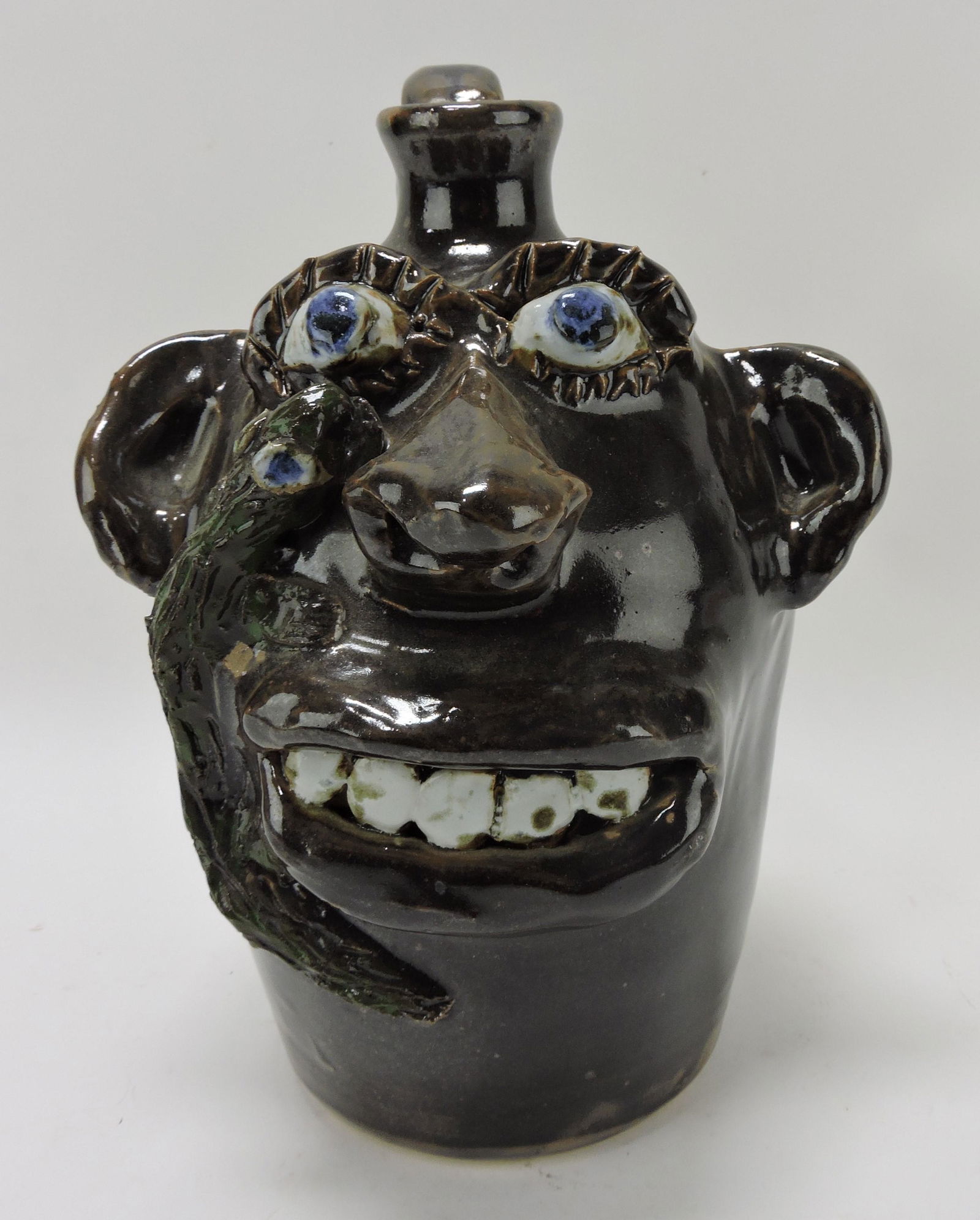 Jerry Brown pottery large face jug, (1 of 1)