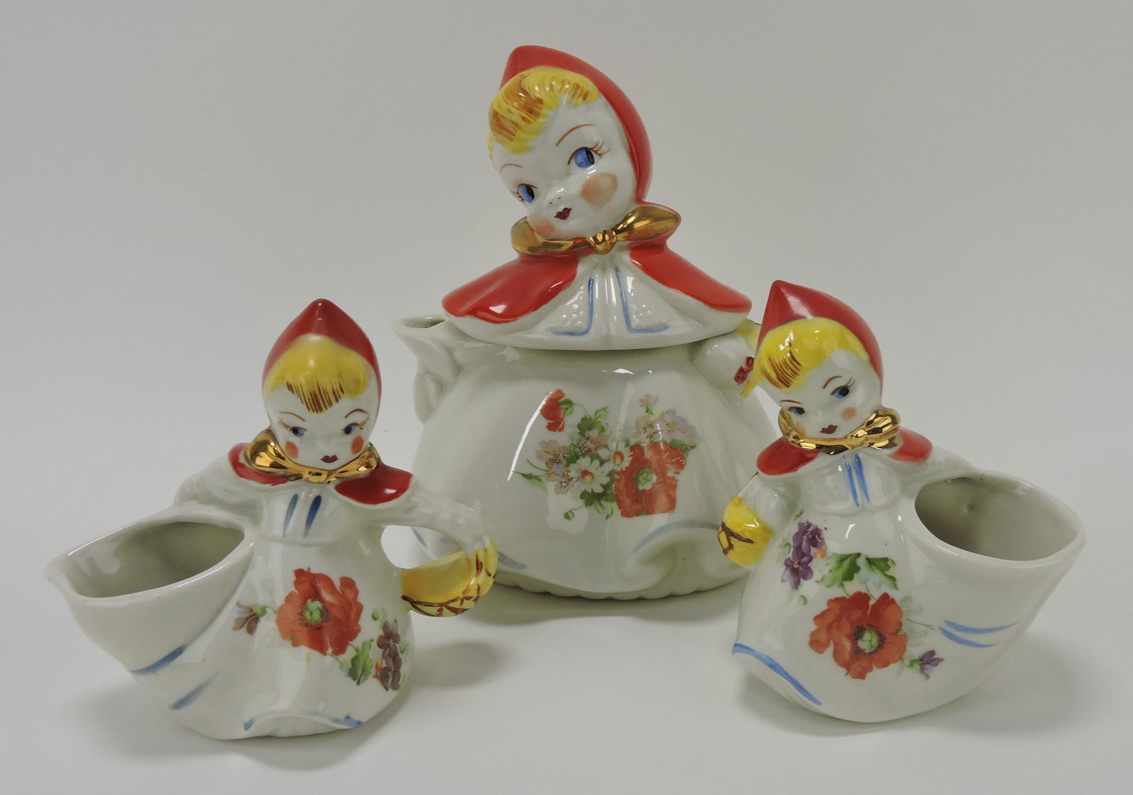 Hull Little Red Riding Hood teapot,: cream, and sugar