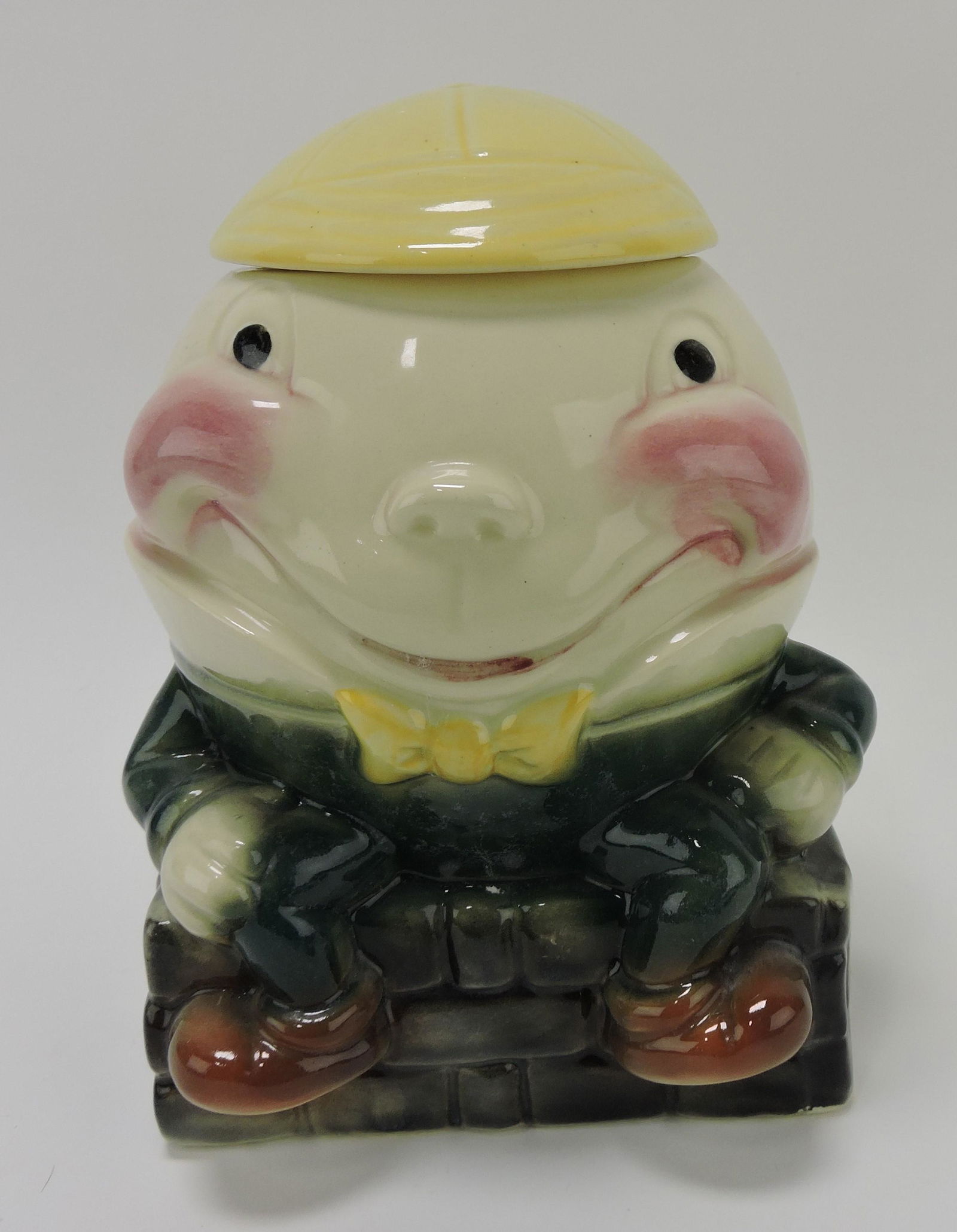 Brush Humpty Dumpty cookie jar;: Flower Family Collection