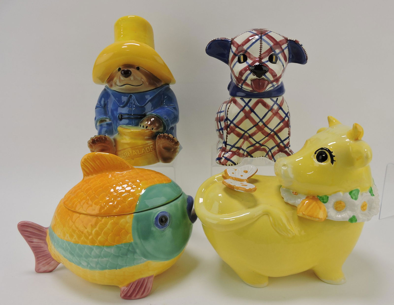 Lot of 4 cookie jars: Honey Bear, (1 of 1)