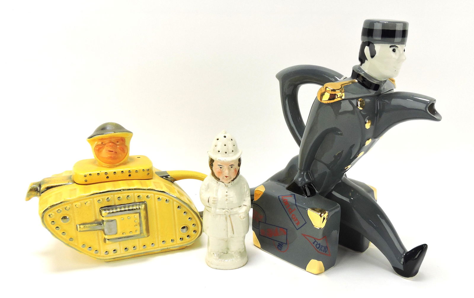 Lingard yellow tank teapot, Swineside (1 of 1)