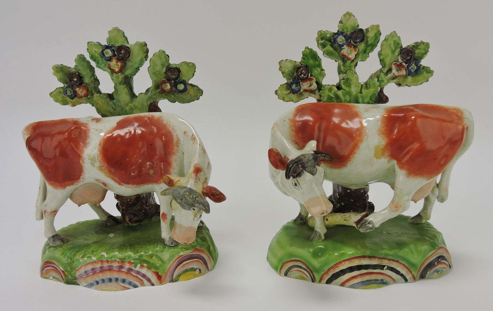 Staffordshire Pearlware pair of cow (1 of 2)