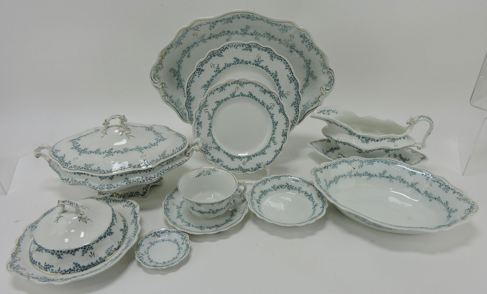 Grindley Green Aldine set of china, (1 of 3)
