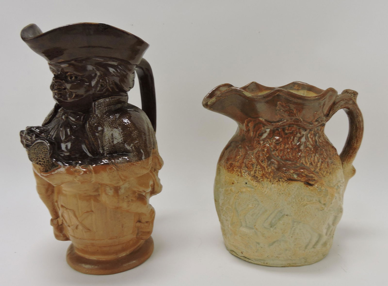 Doulton Lambeth large toby jug (rim (1 of 1)