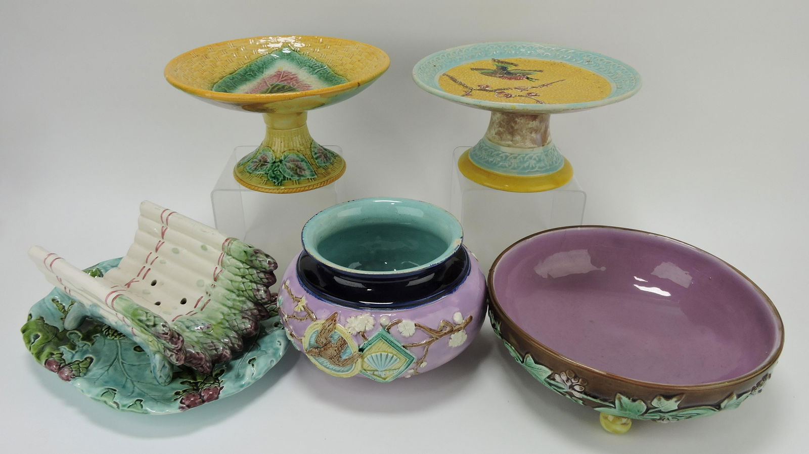 Majolica lot of 5 pieces: 2 compotes, (1 of 1)