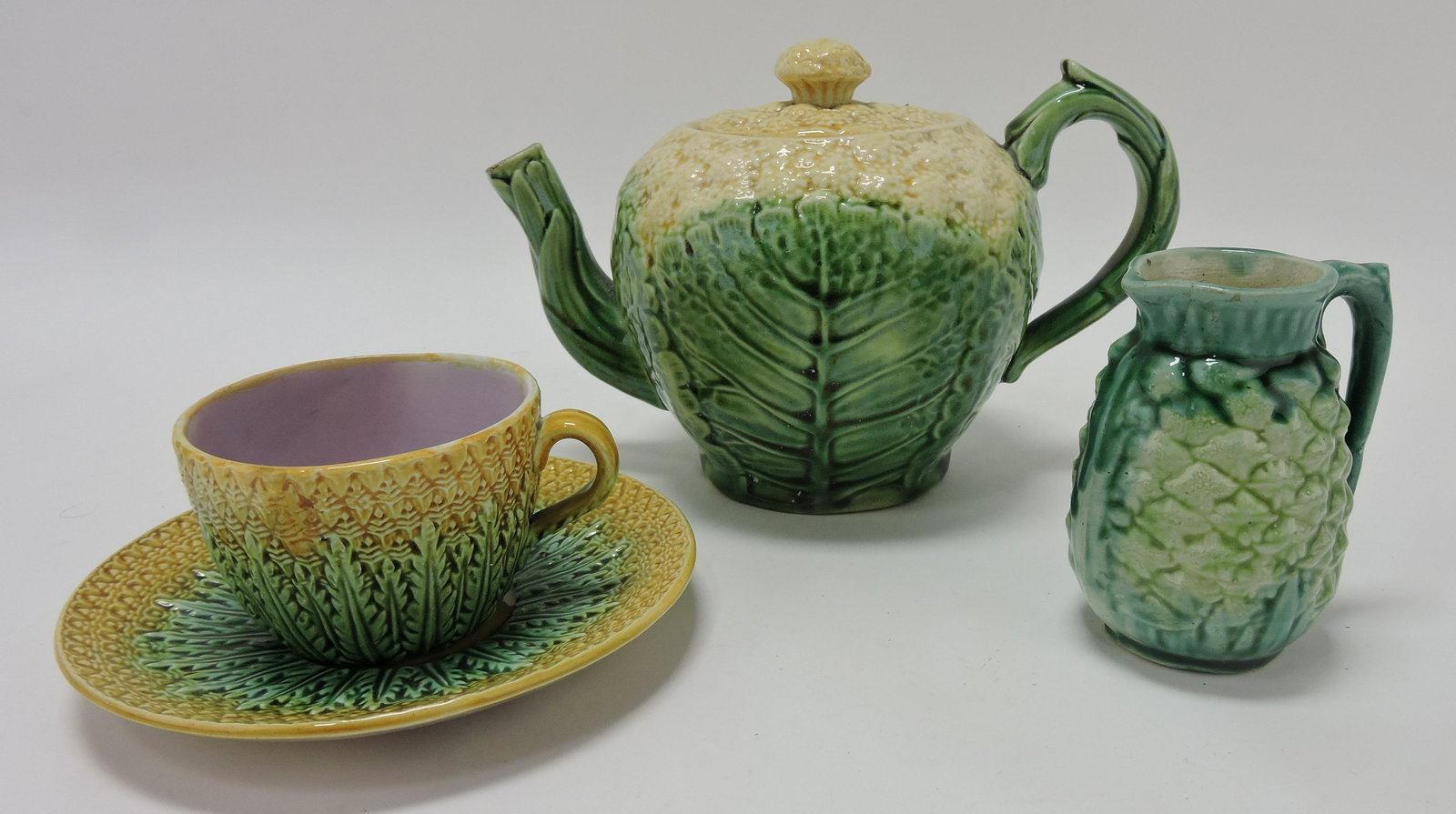 Etruscan majolica cauliflower teapot, (1 of 1)