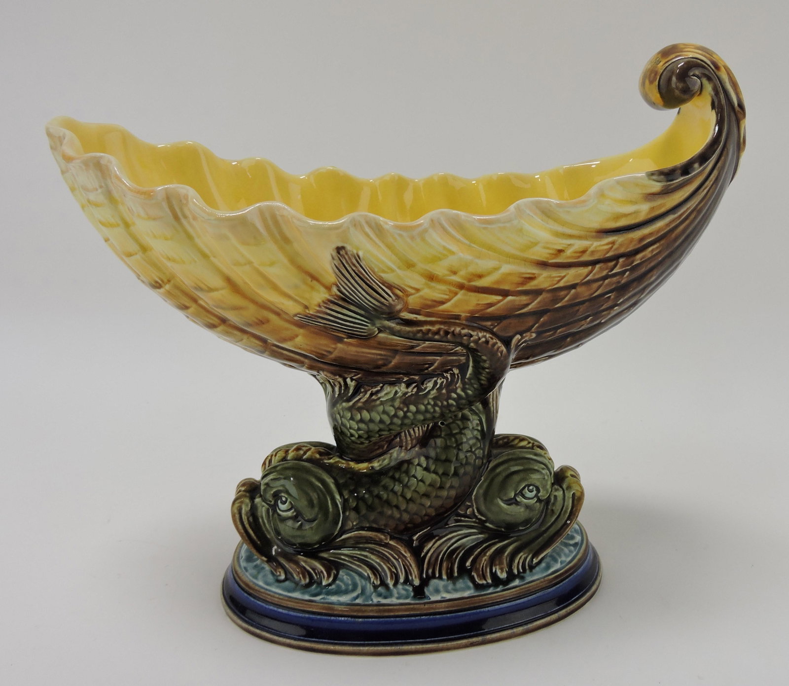 Sarreguemines majolica twin dolphins: supporting shell comport, #1376, 9"h, 10 1/2"w