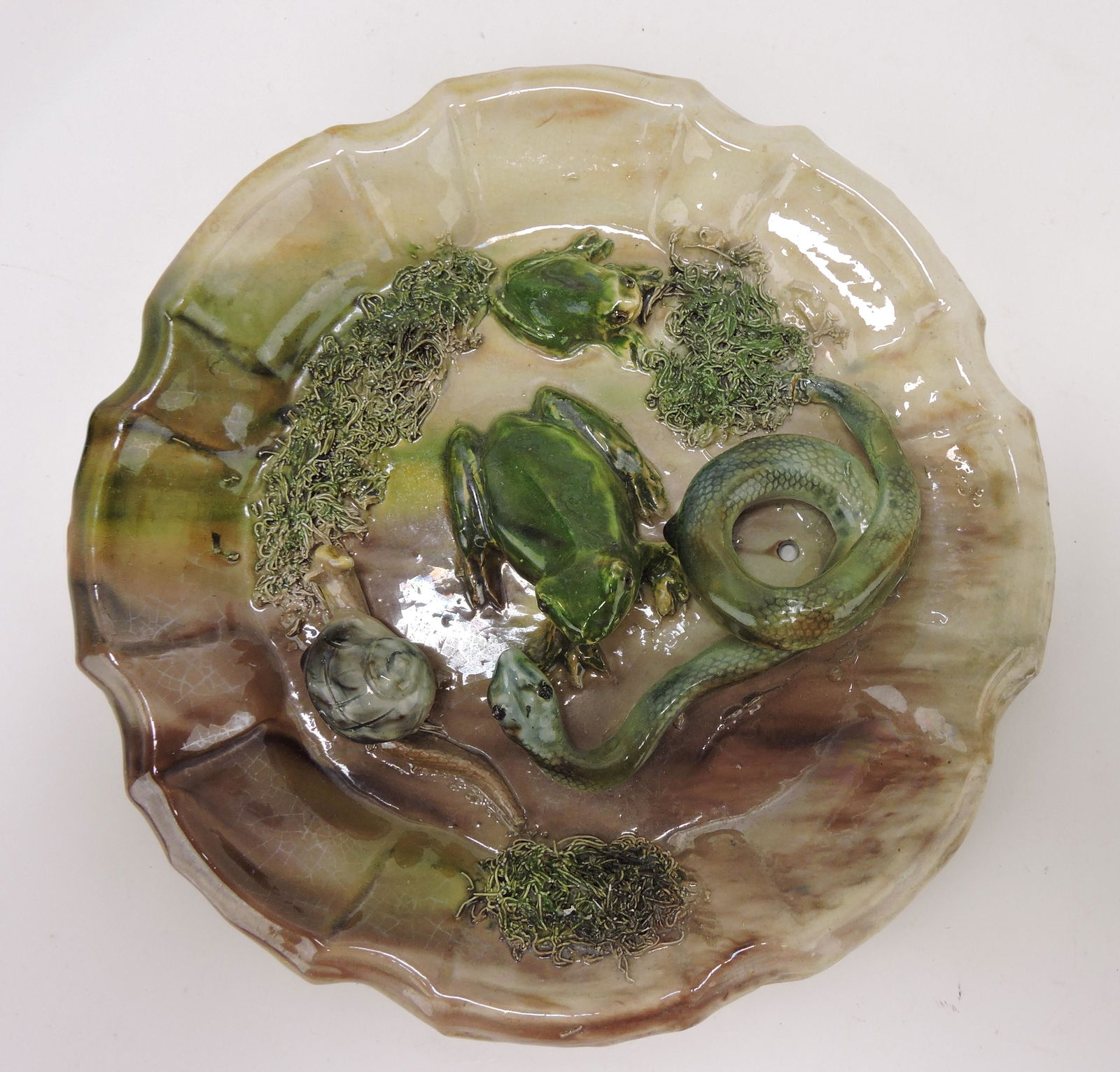 French Palissy round plaque with (1 of 3)