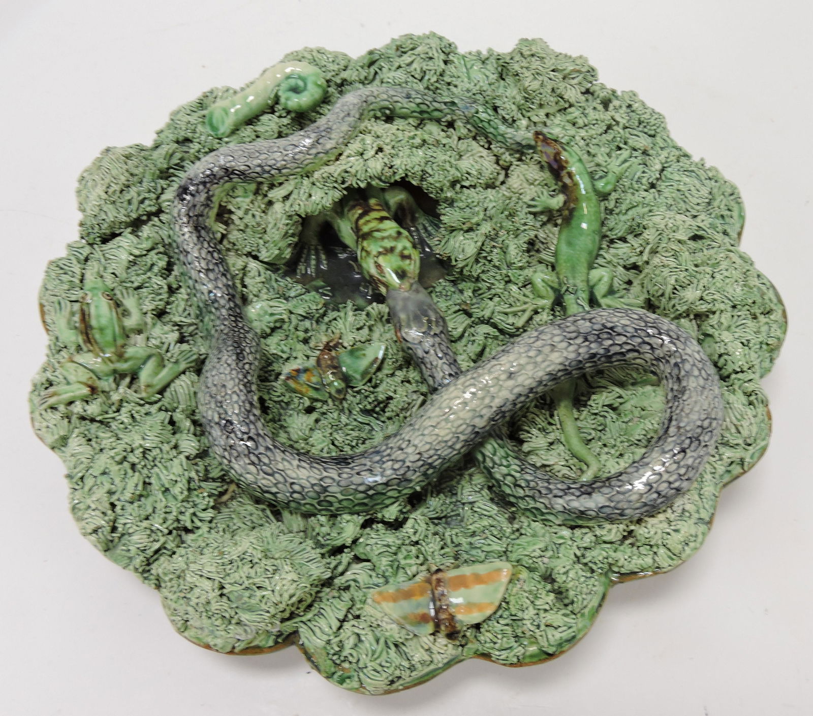 Portugal Cunha Palissy plaque with (1 of 3)