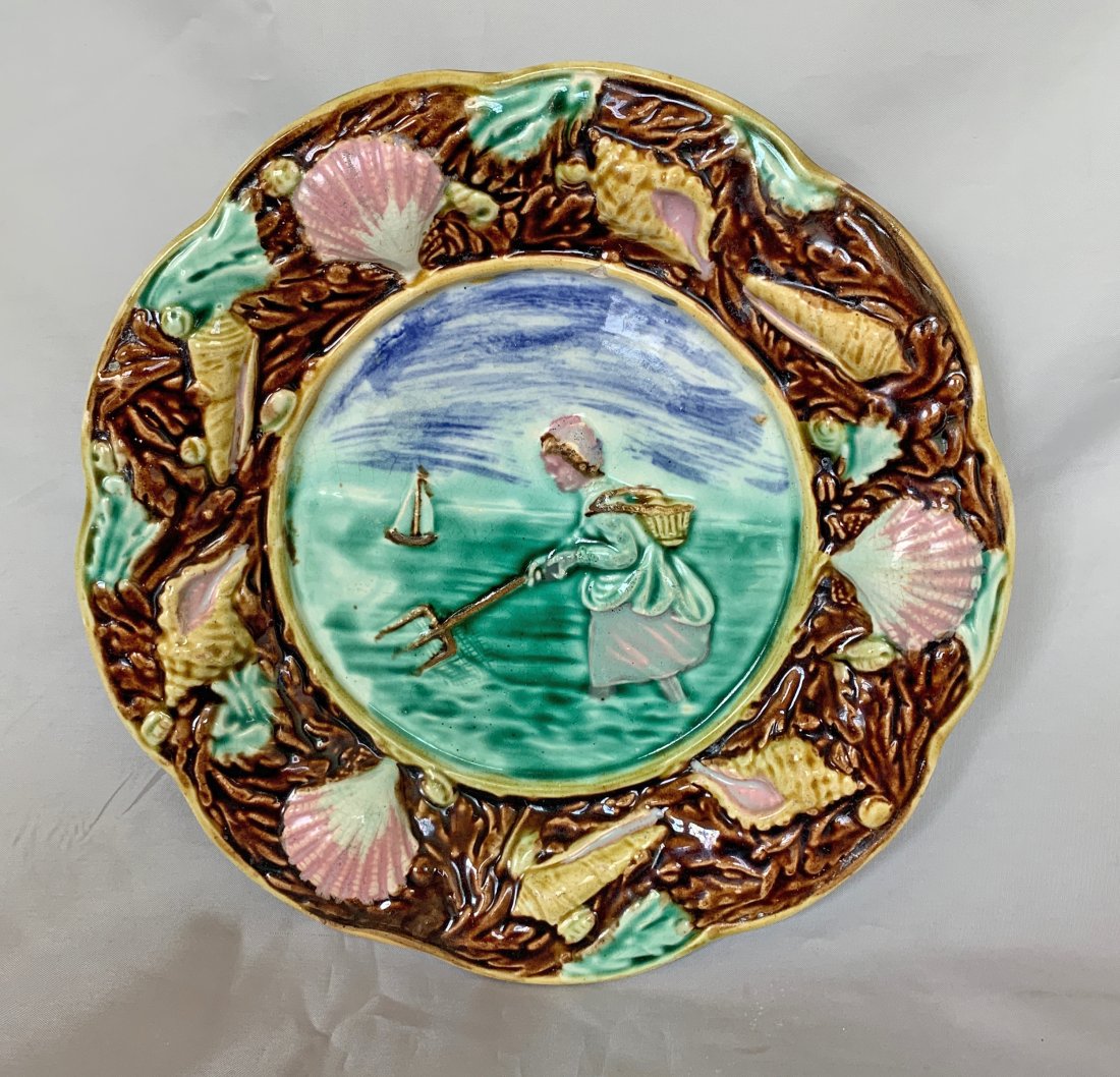 Staffordshire shrimper plate, 9", (1 of 2)