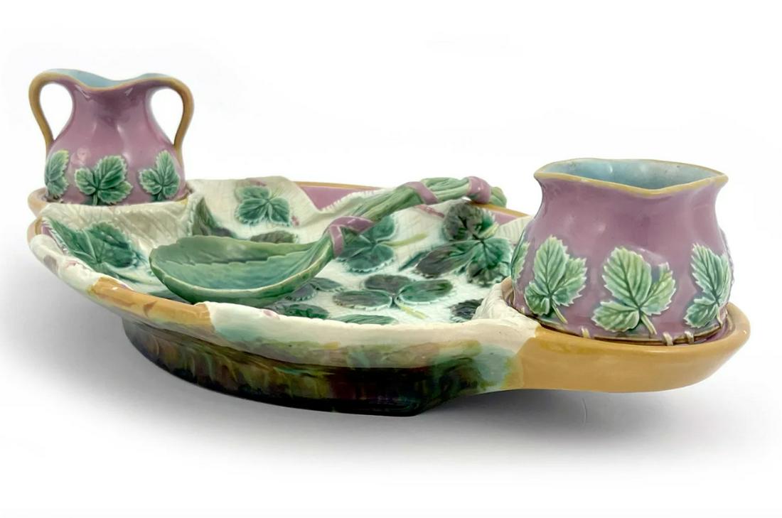 George Jones majolica pink napkin: strawberry server and spoon with cream and sugar bowl, great color and condition